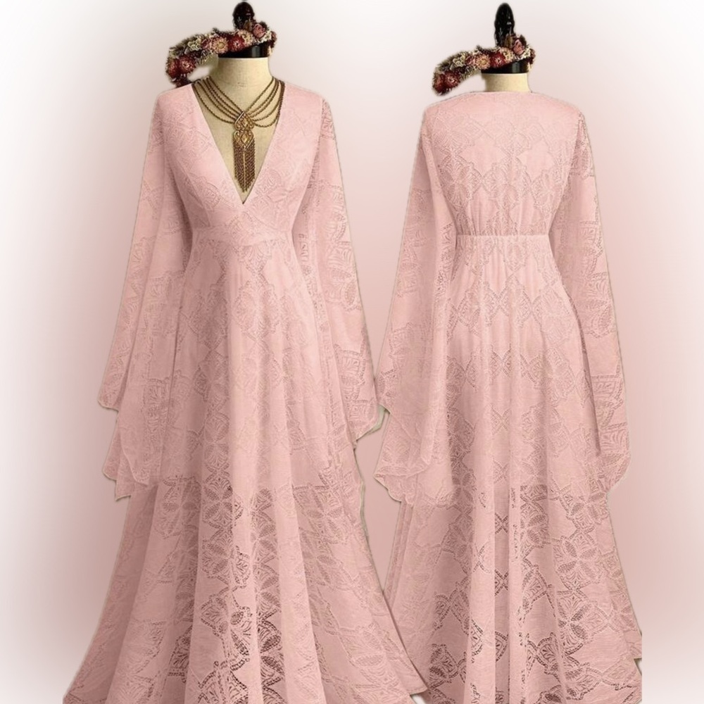 🎀 PLUS Lace Dress 🎀
